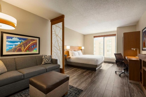 Hyatt Place Columbia/Downtown/The Vista image 6