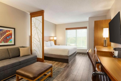 Hyatt Place Columbia/Downtown/The Vista image 9